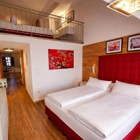 Viktoria 1 - - Center Apartahotel 4*