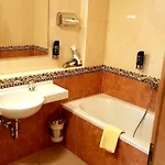Aparthotel Viktoria 1 - - Center 4*
