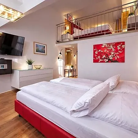 Viktoria 1 - - Center Hotel apartamentowy