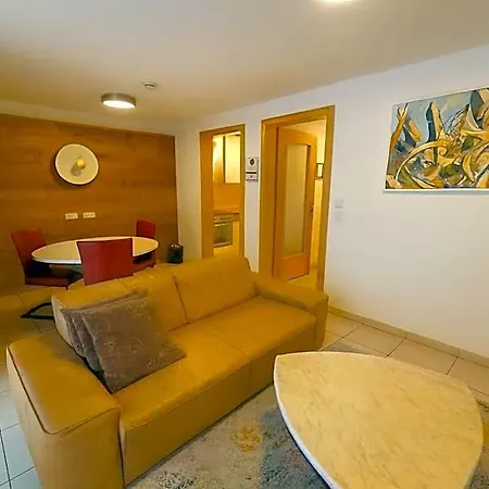 Aparthotel Viktoria 1 - - Center 4*